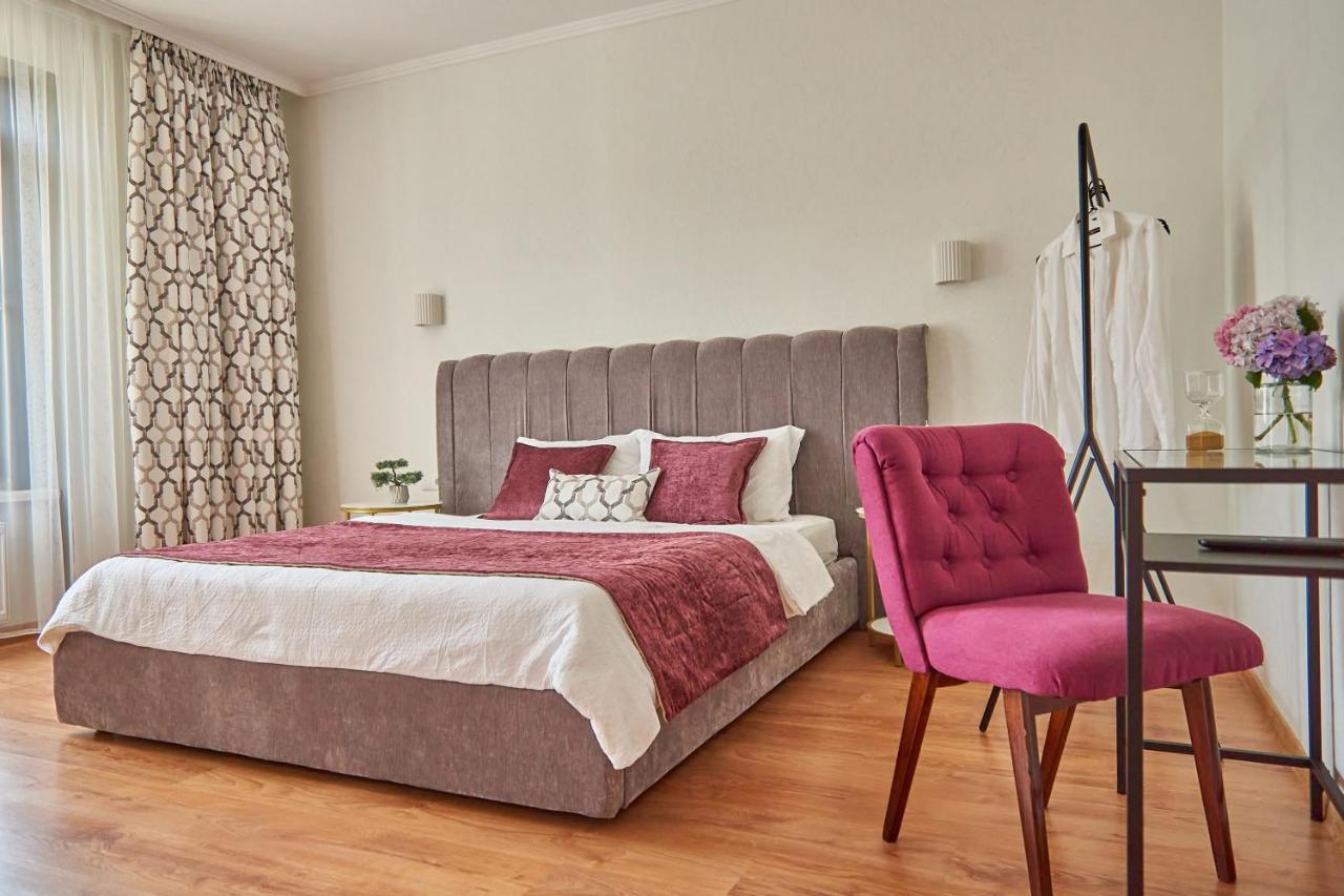 Best Apartments On Kyryla & Mefodia Mukacheve Exterior foto